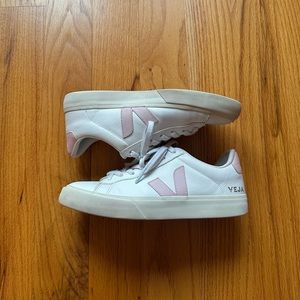 Veja pink and white leather campo sneakers women size us 8, eu 39